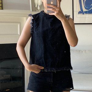 GAP BLACK JEAN SLEEVELESS TOP